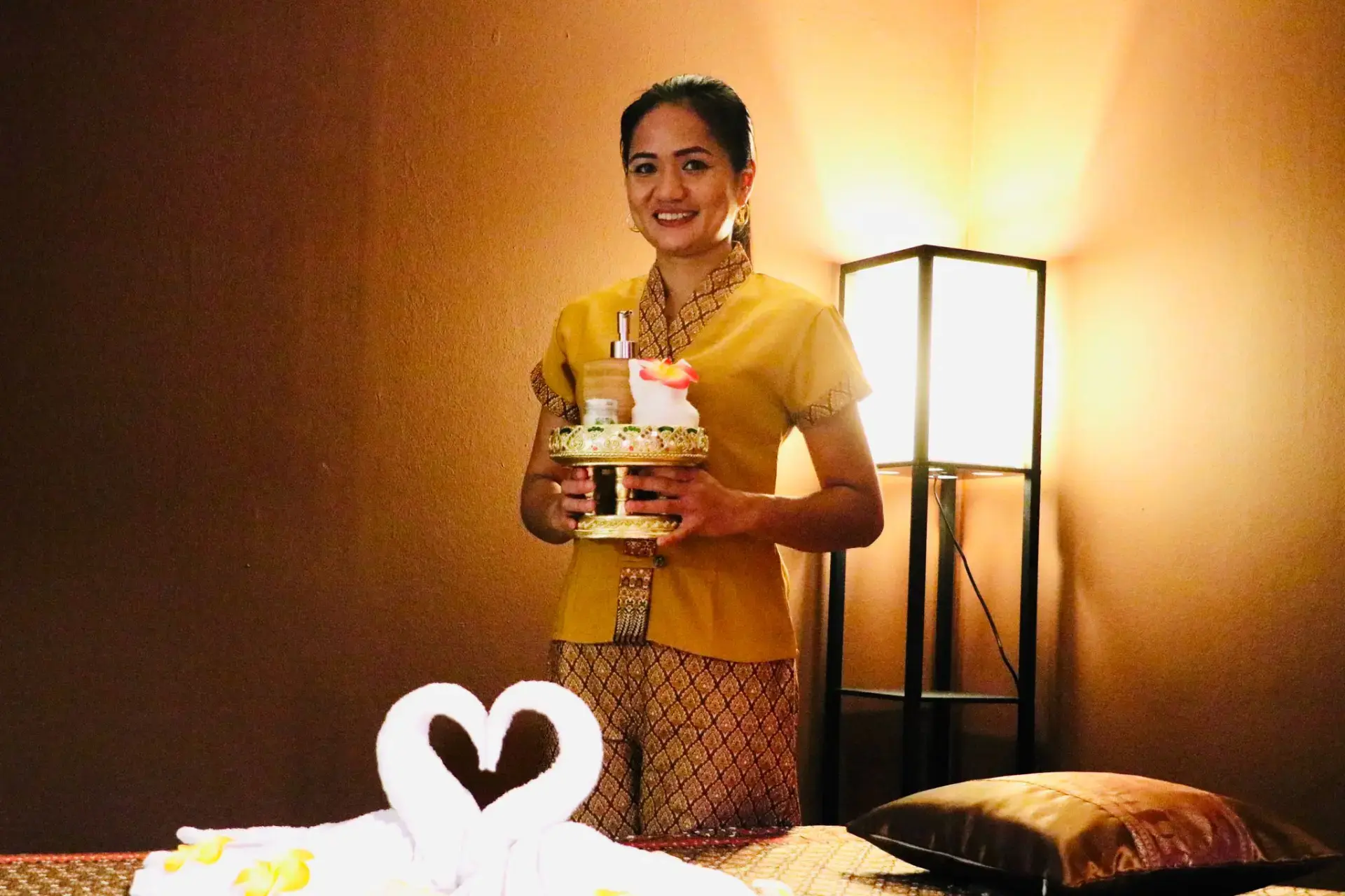 Rücken, Schulter, Nacken und Kopf Massage